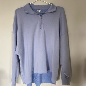 Baby blue half zip 💙